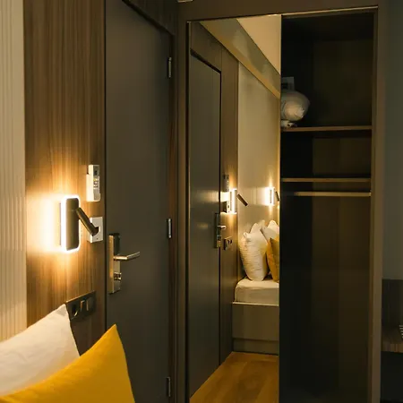 Vesta Lejlighedshotel 4*