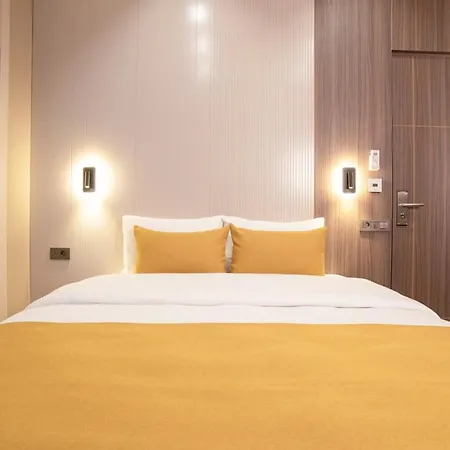 Apart-hotel Vesta *
