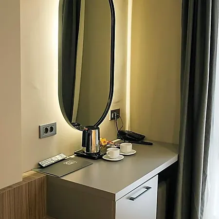 Aparthotel Vesta 4*