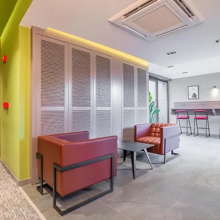 Hotel apartamentowy Vesta